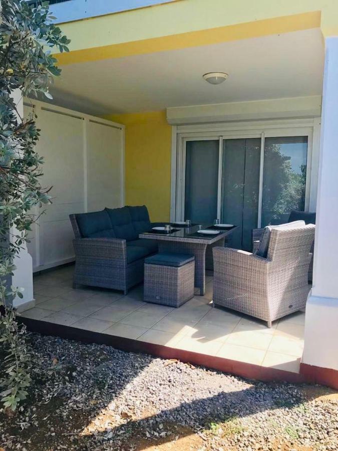 Appartement Au Bord De Mer 르 물레 외부 사진